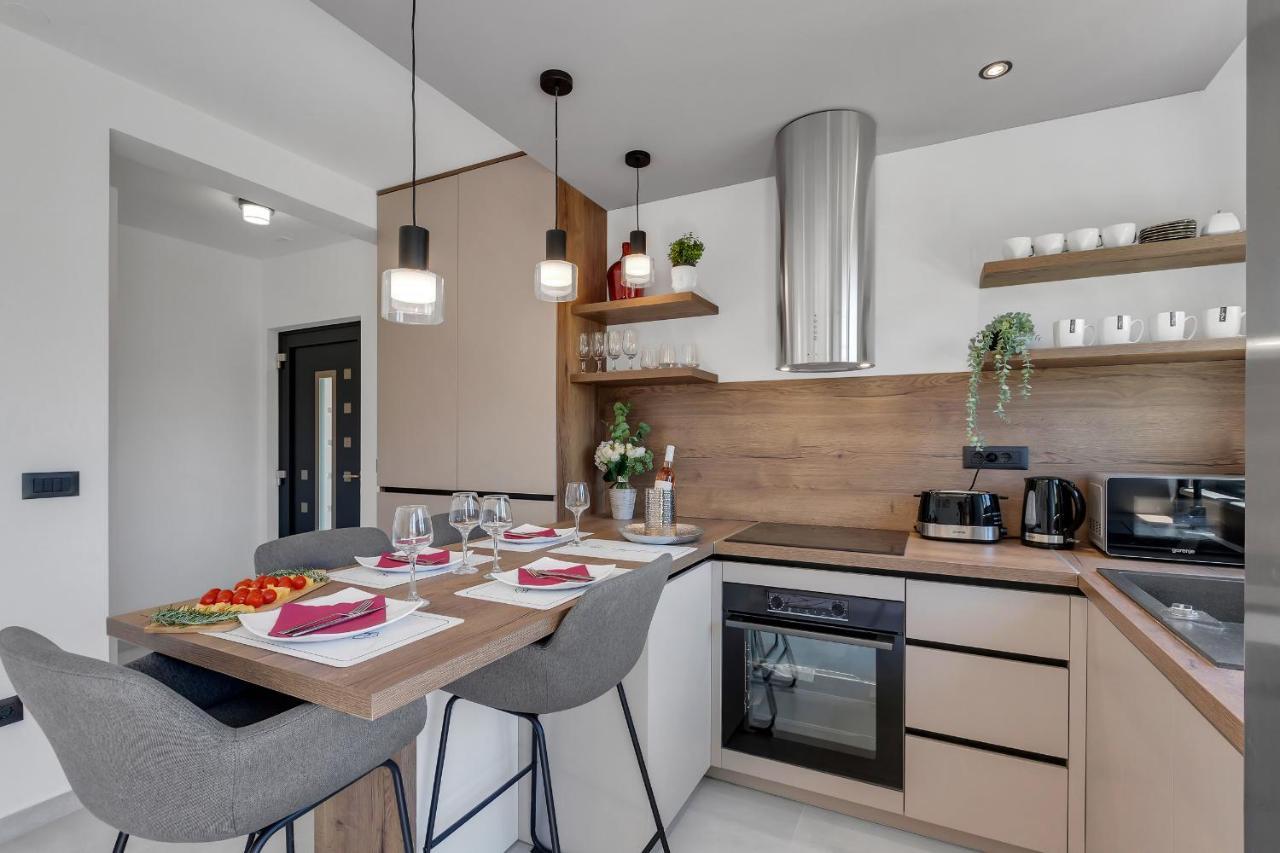 Villa Bomada Tucepi Ngoại thất bức ảnh