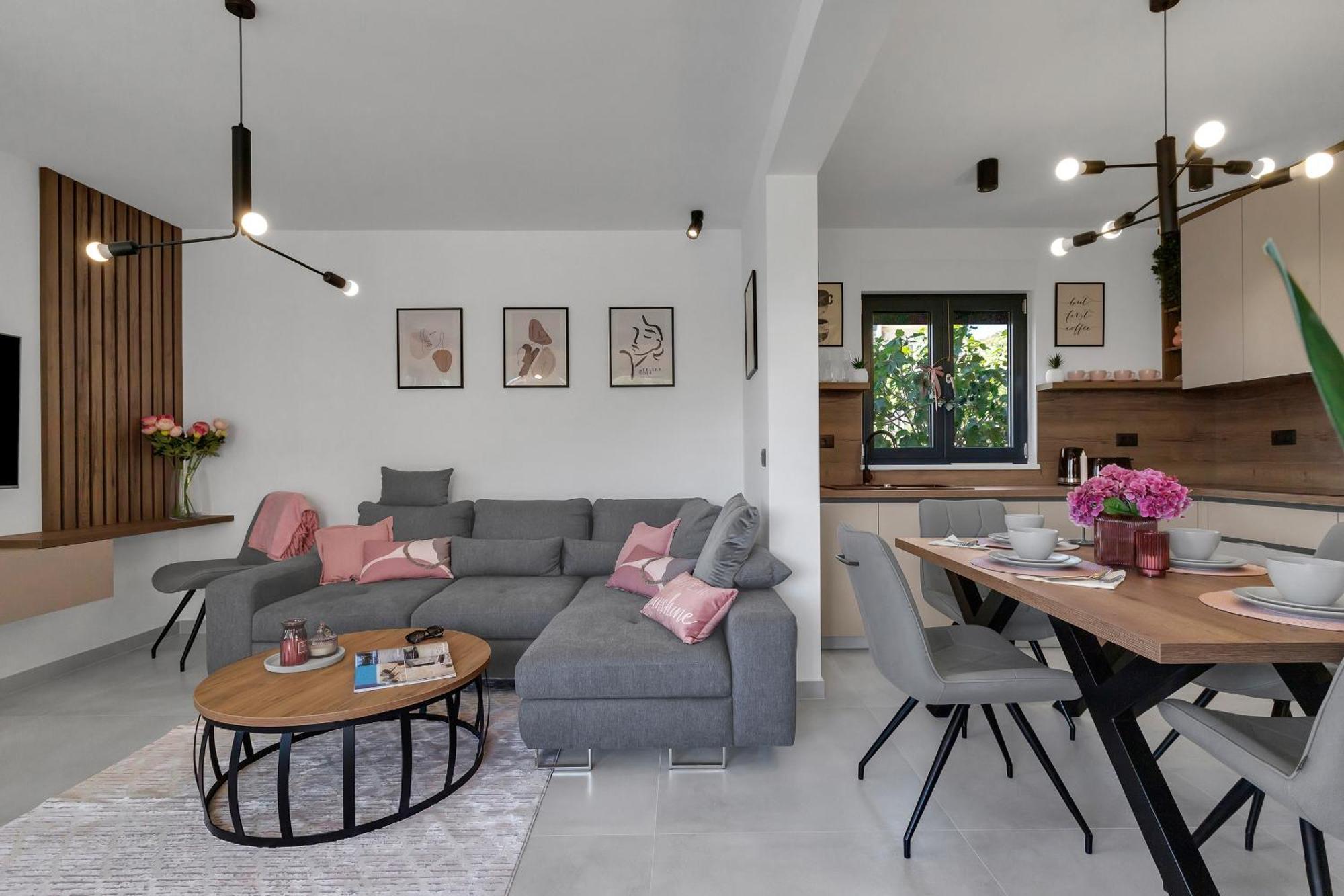 Villa Bomada Tucepi Ngoại thất bức ảnh